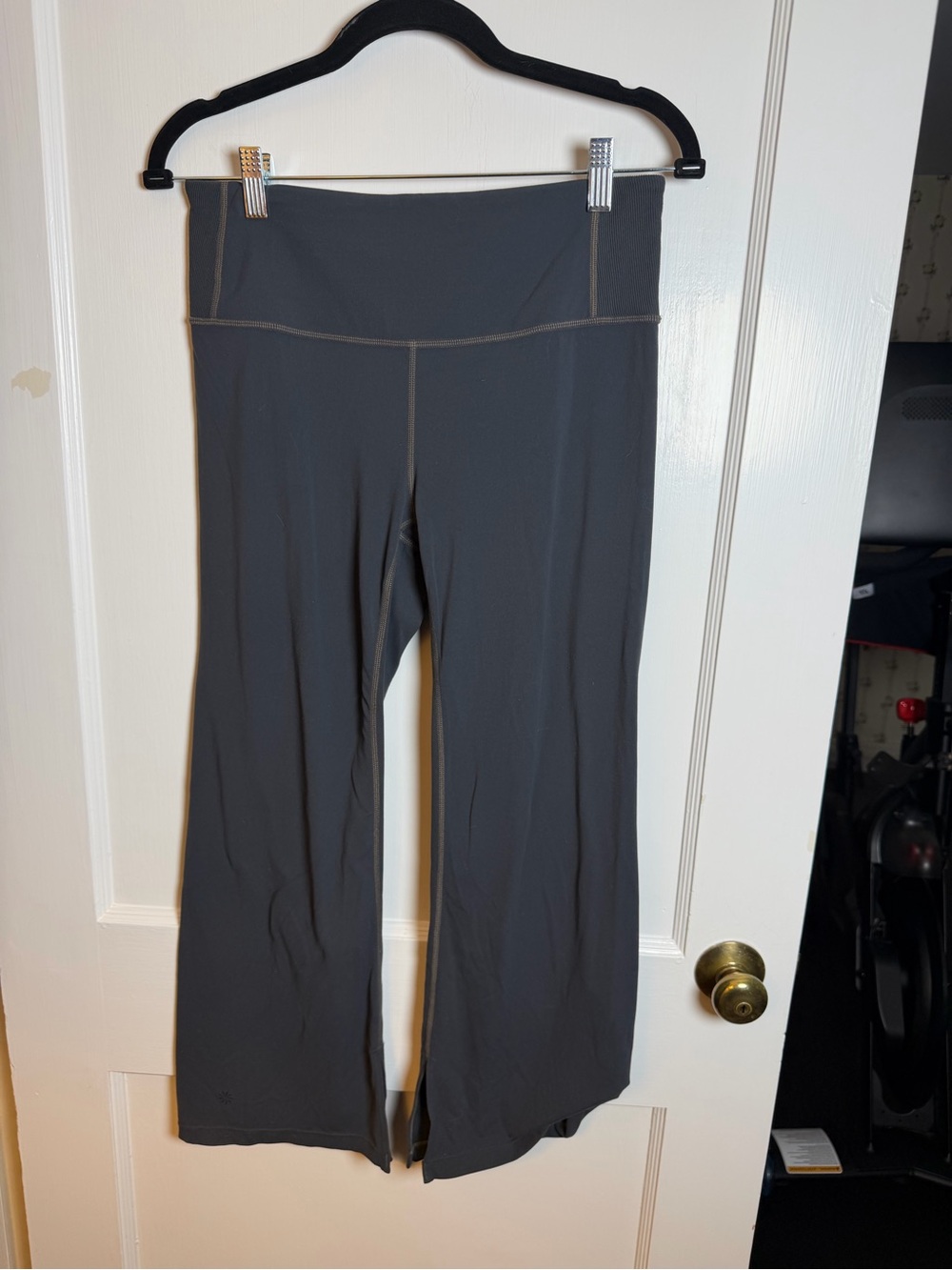Athleta Women's High-Waist Gray Yoga Pants Size Medium